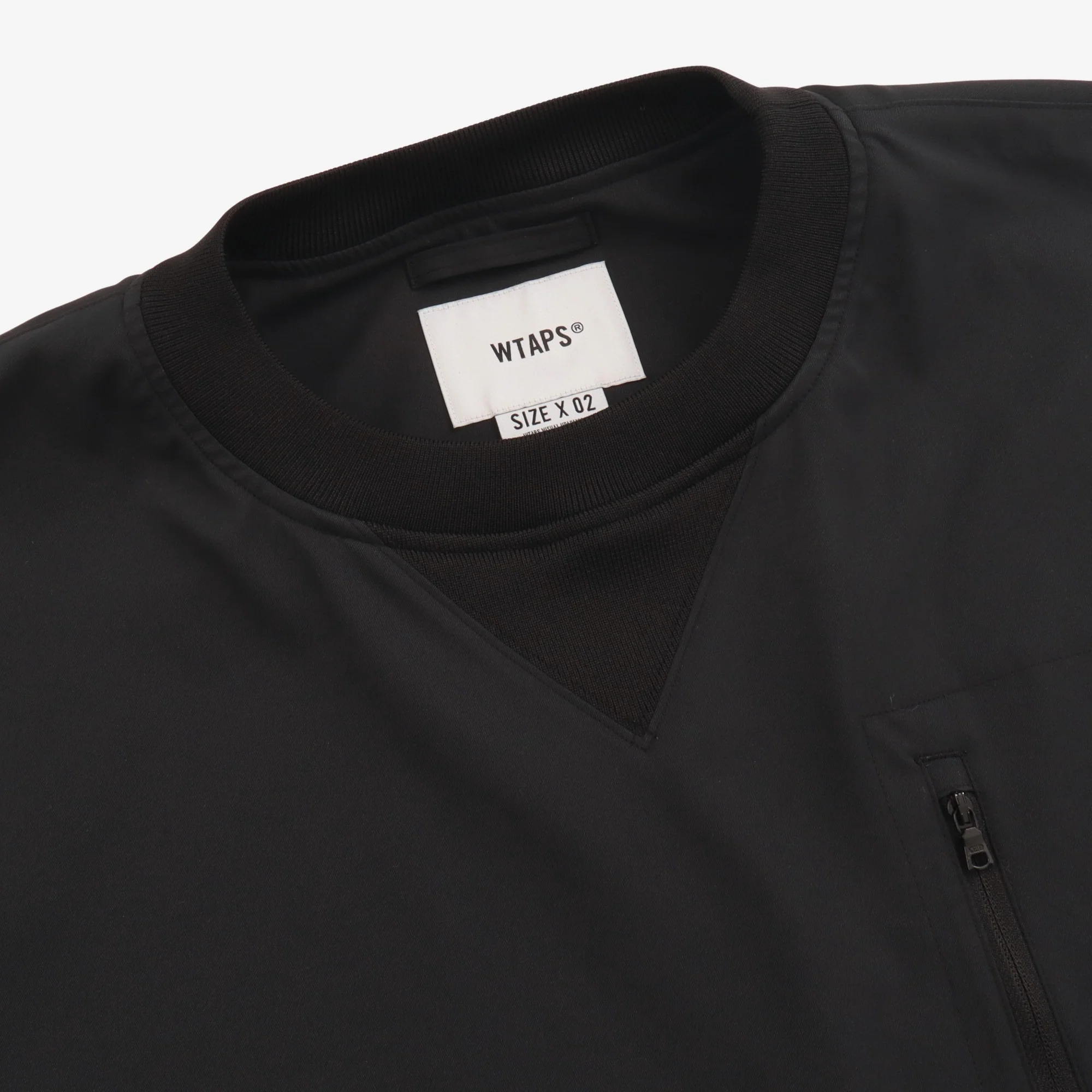04 Crewneck Nylon Sweatshirt - Image 3