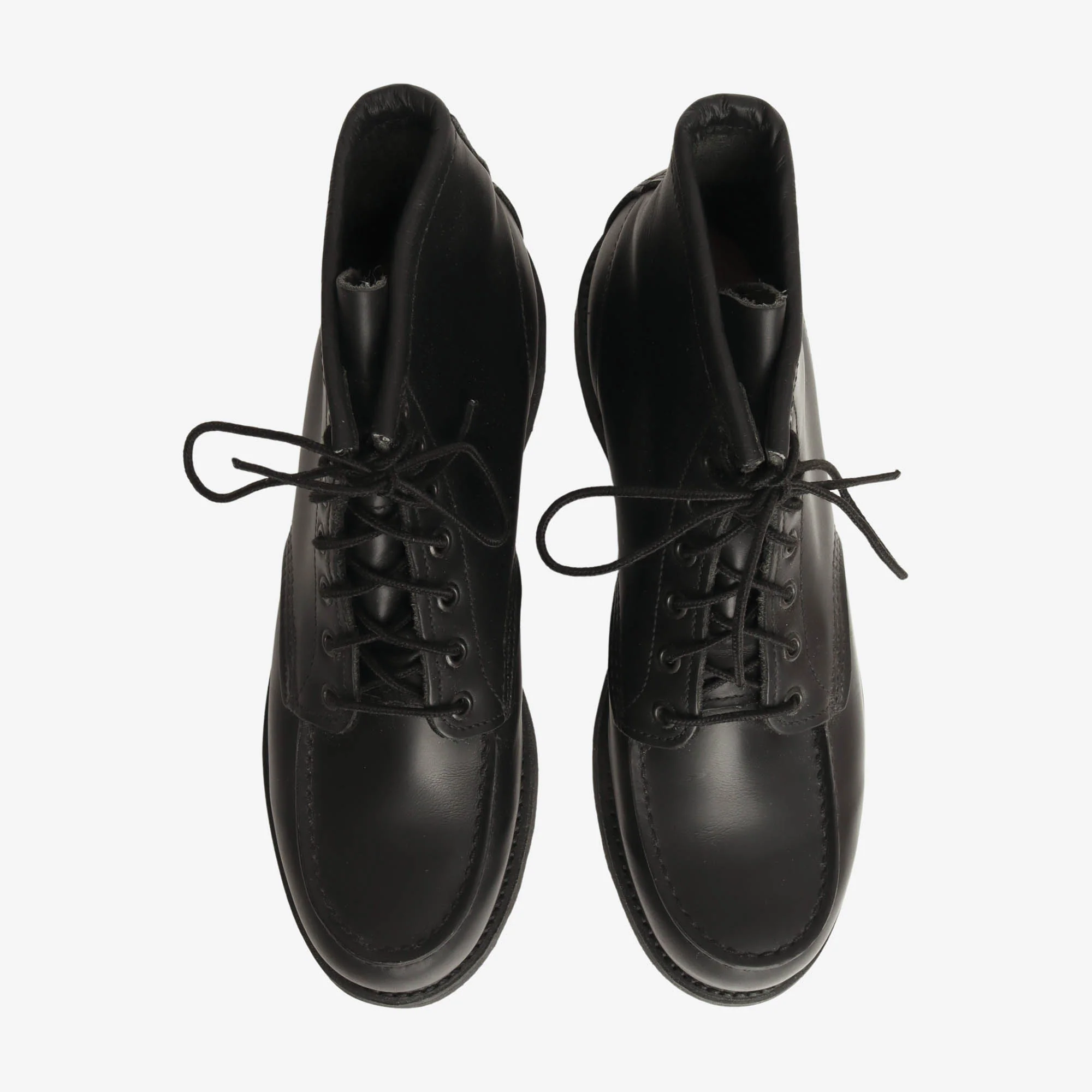 8137 Classic Moc Toe Boots - Image 5