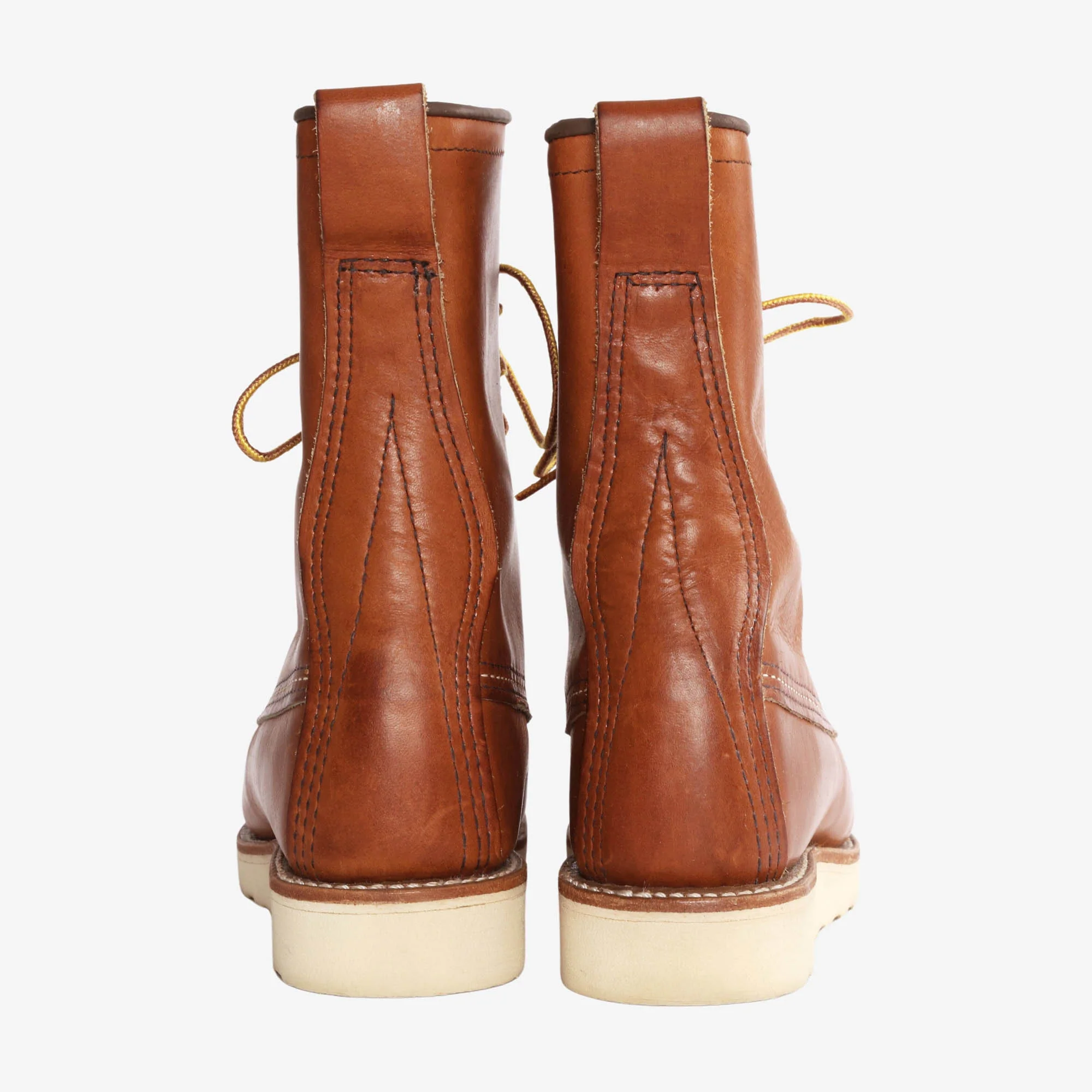 877 Classic Moc Toe Boots - Image 3