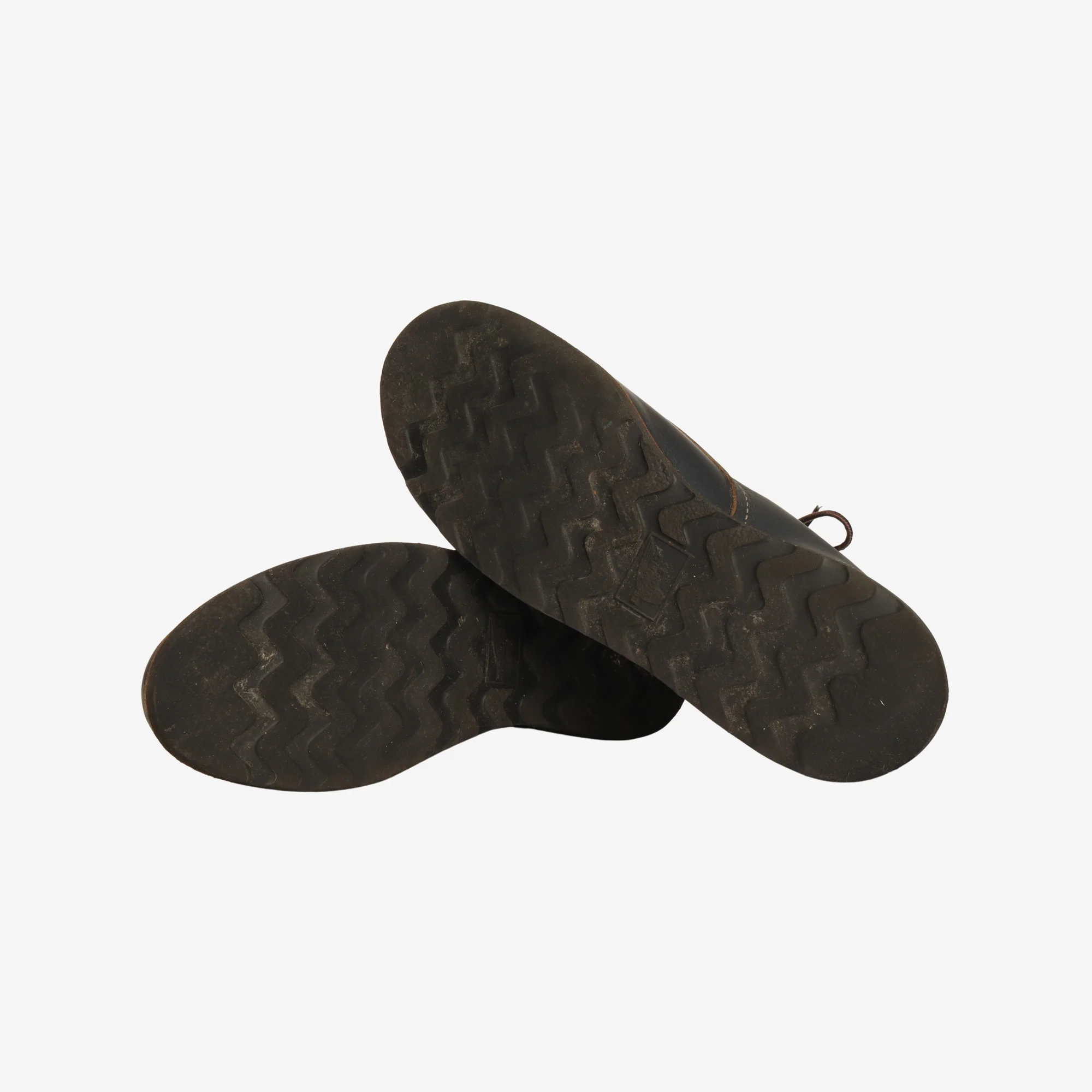 8882 Classic Moc Toe Boots - Image 4