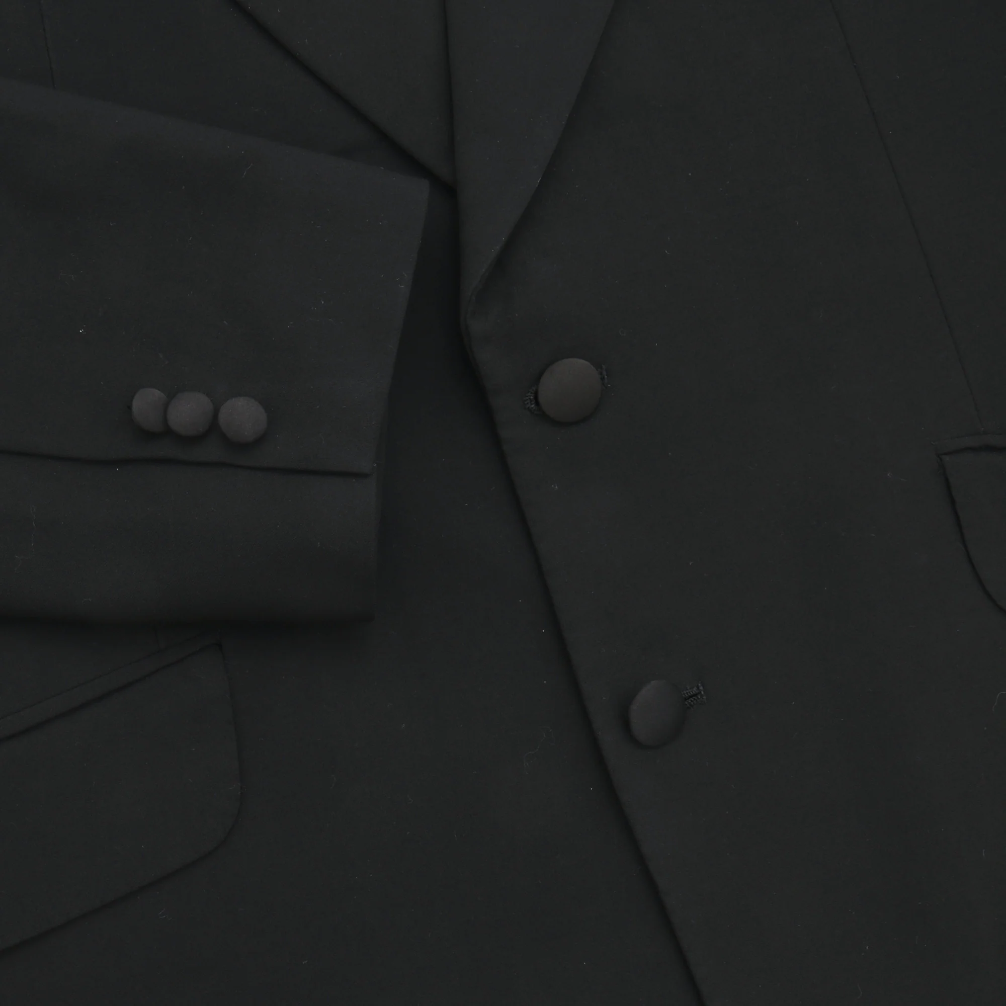 Black Peak Lapel Evening Jacket - Image 4