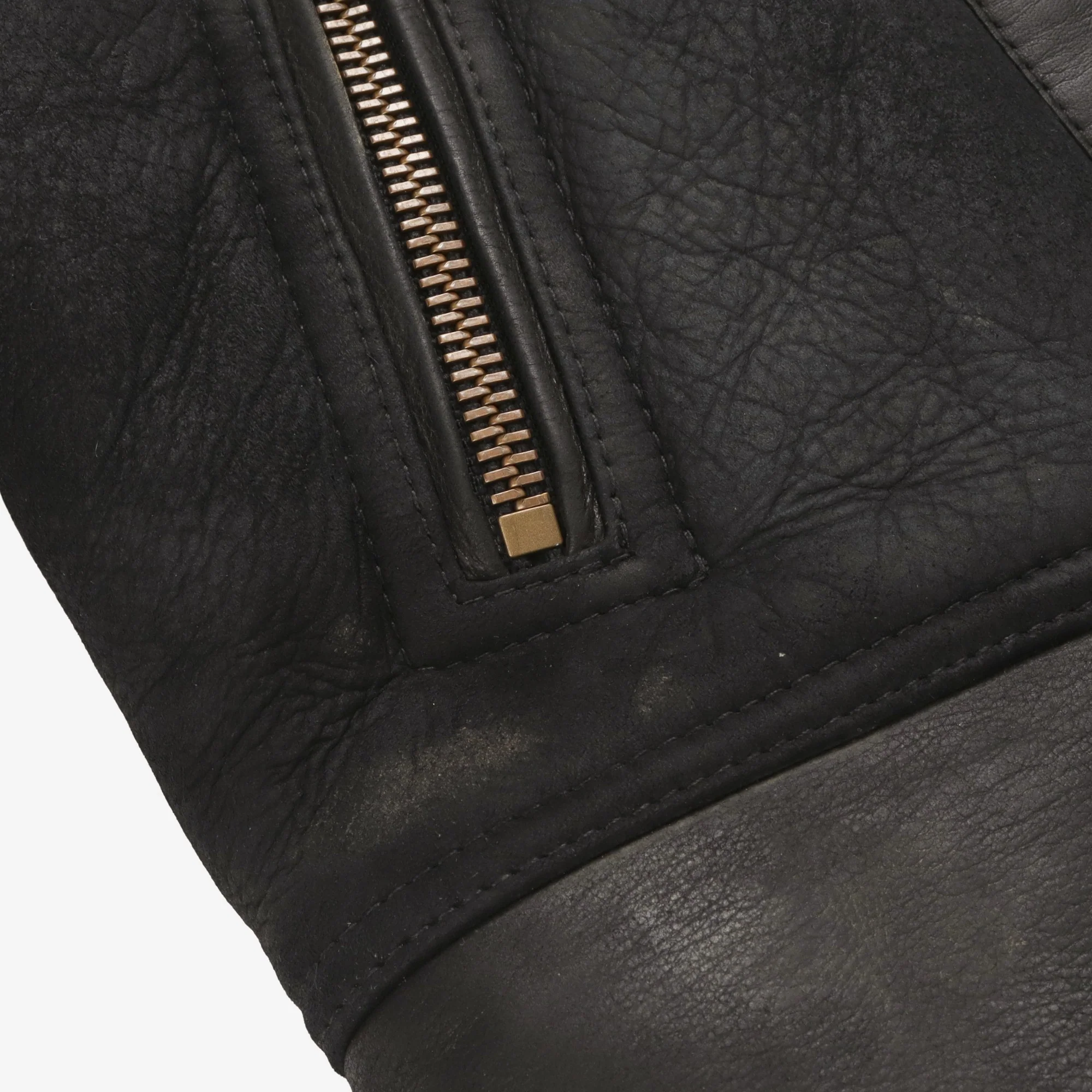 Dennison Rugged Shearling Jacket - Image 4