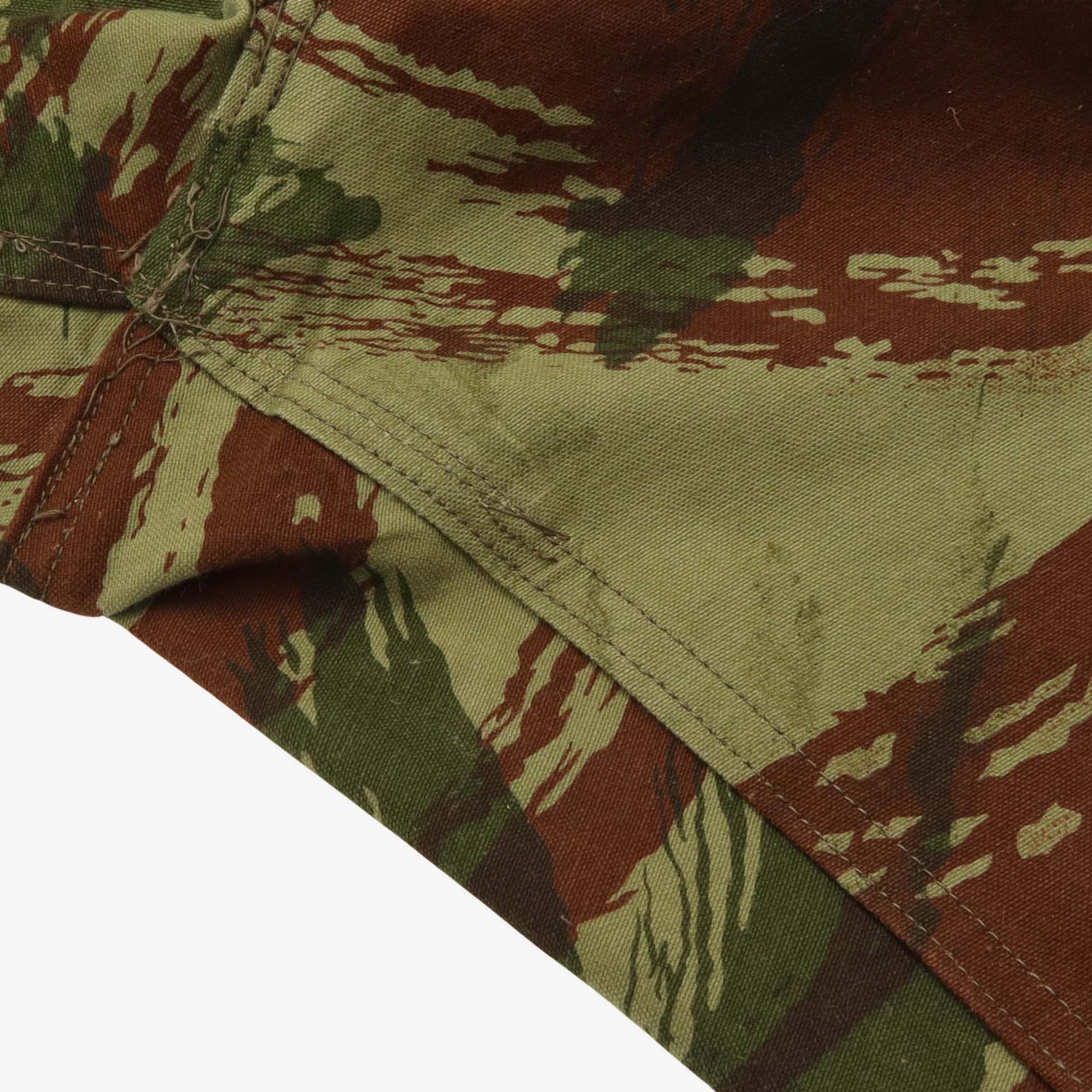 Vintage 1950s French Army Lizard Camo Trousers (38W X 34L) - Image 3