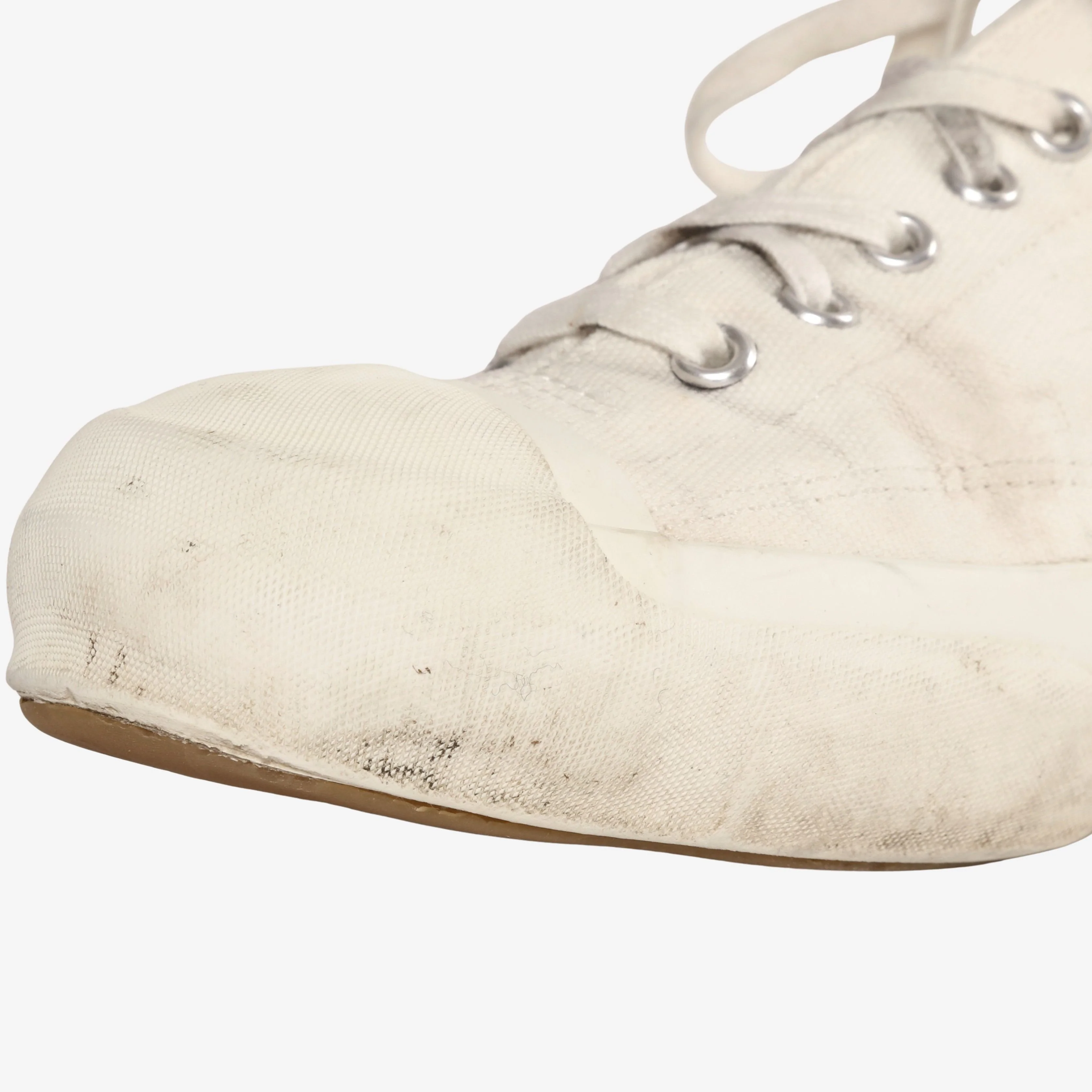 Gym Classic Canvas Sneakers - Image 7