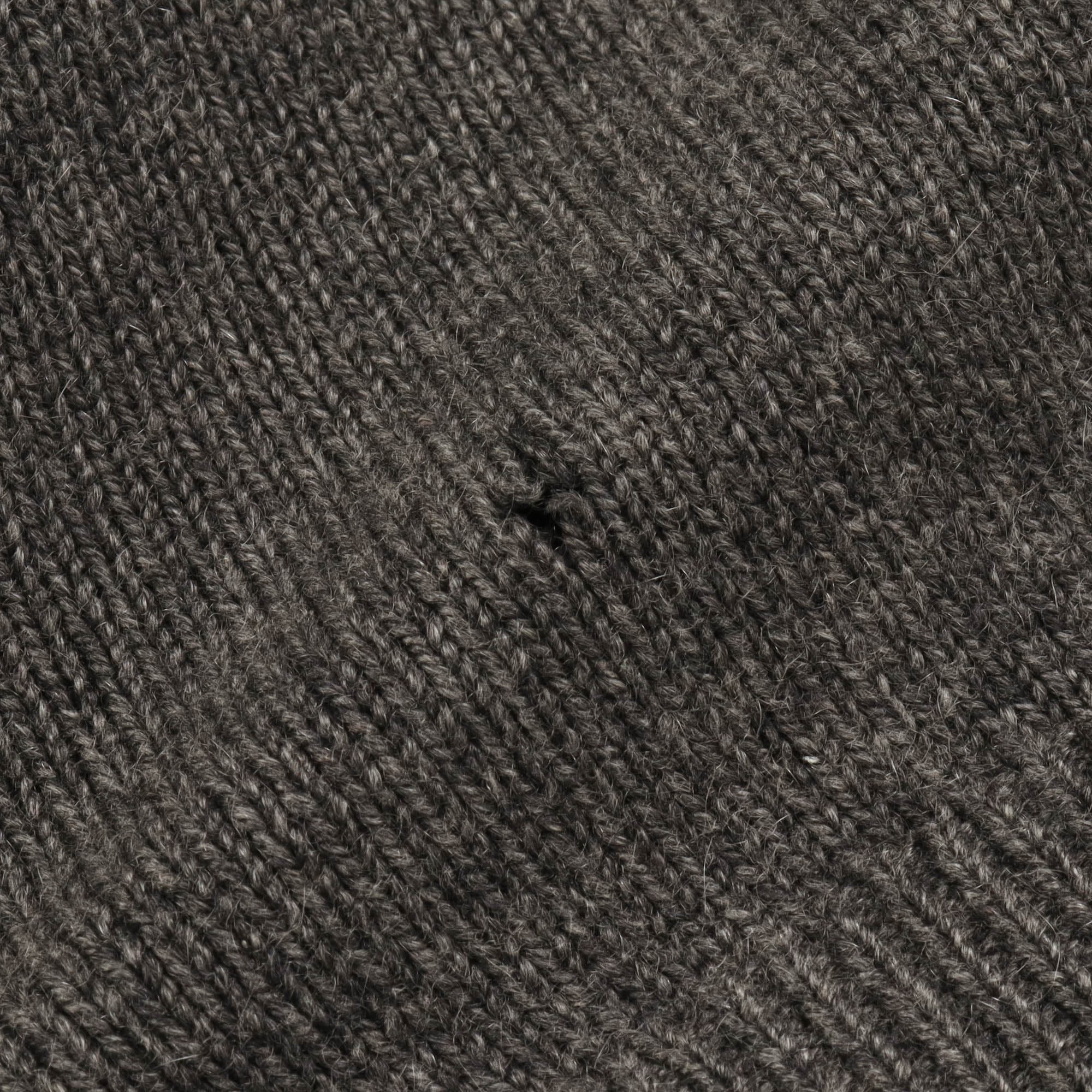 V-Neck Cashmere Vest - Image 3