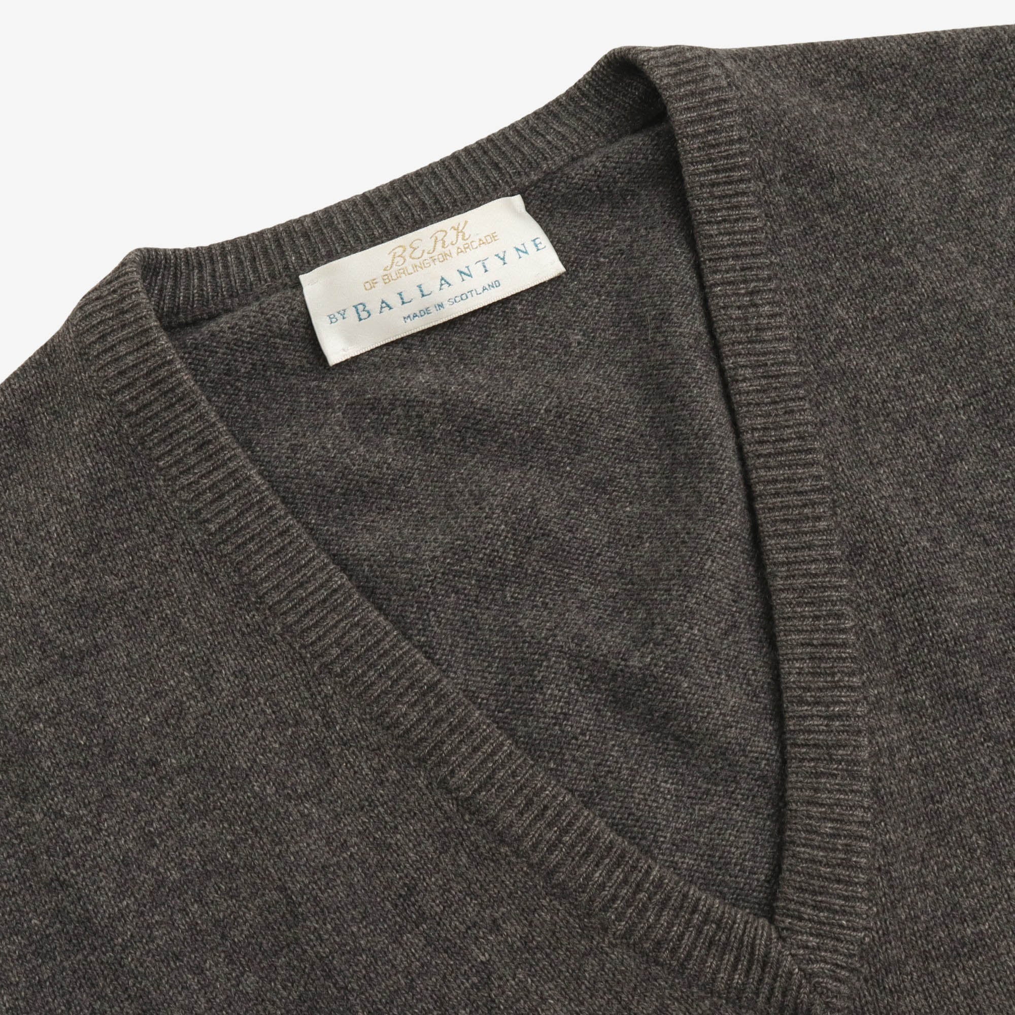 V-Neck Cashmere Vest - Image 5